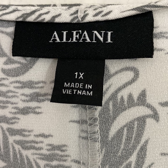 Alfani v neck tunic. SZ 1X. NWOT - Picture 2 of 6